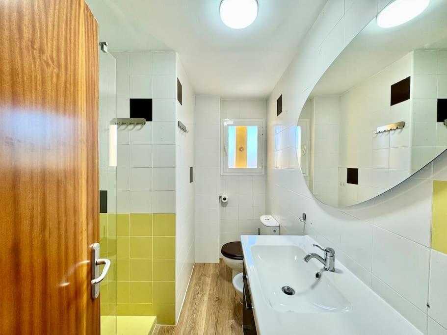 Historic Center Duplex With 3bd Ac & Parking *